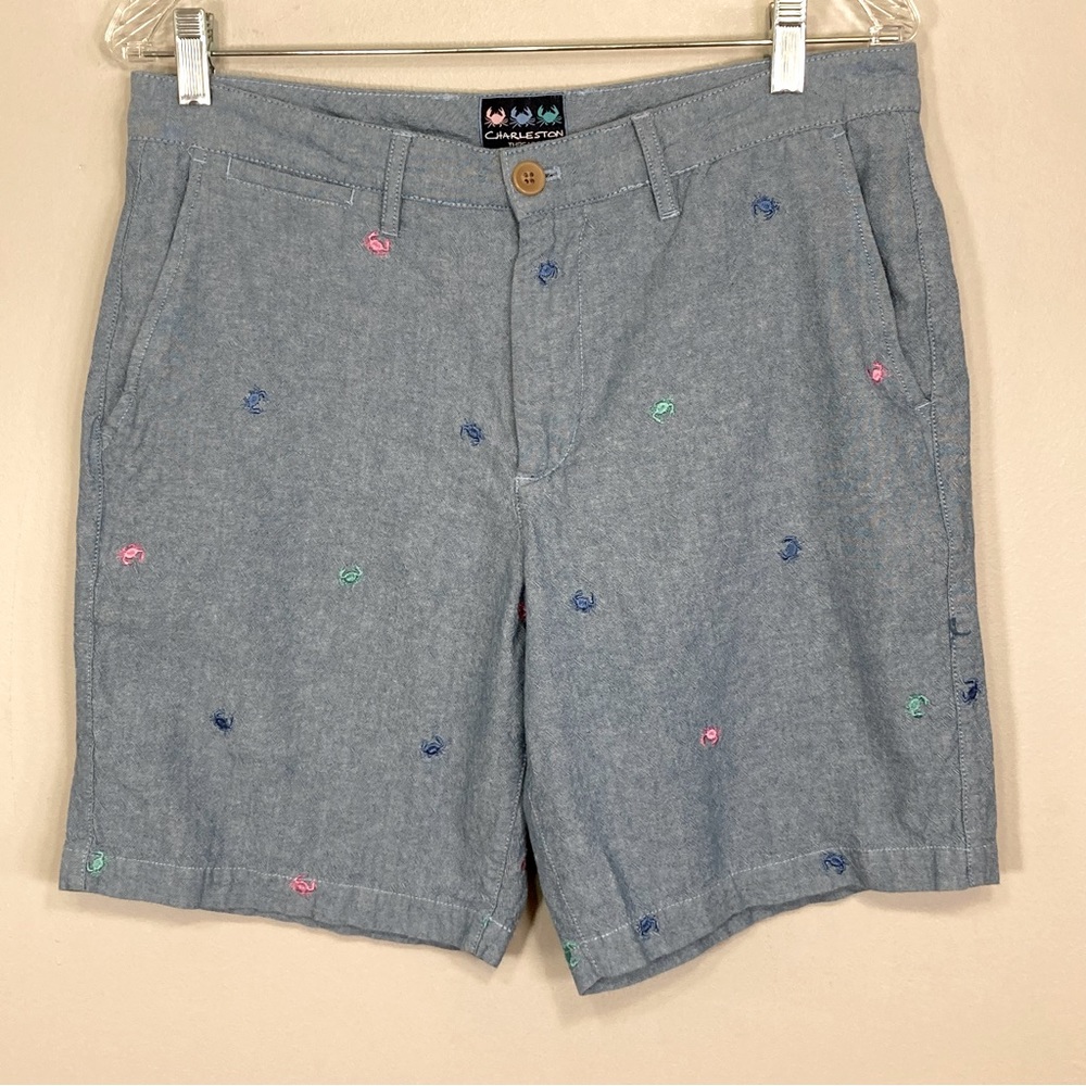 Charleston Threads Men's Shorts Cotton embroidered Crabs Size 32 Flat Front